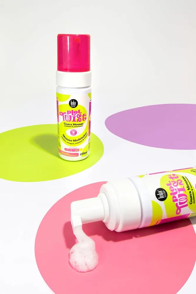 Lola Cosmetics Plot Twist Guava Mousse Modeladora Capilar 150ml