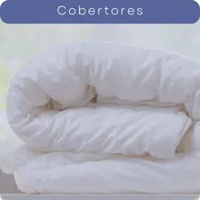 Sachê junto ao cobertor guardado