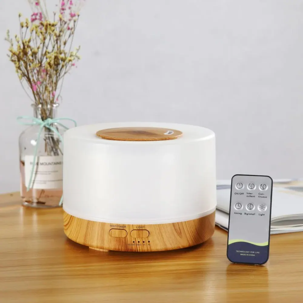 Difusor de Aromas Ultrassônico 500ml Cor Madeira Retrátil - LED 7 Cores com Controle Remoto Bivolt