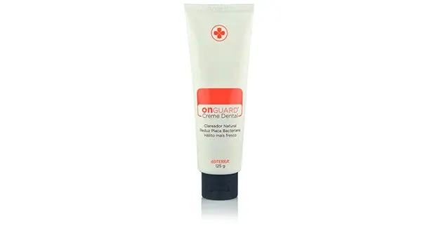 On Guard® Creme Dental Clareador Natural
